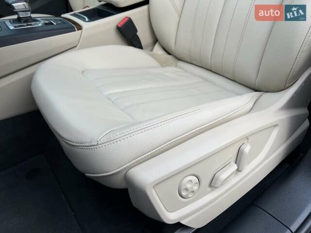 Белый Ауди Ку 5, объемом двигателя 2 л и пробегом 135 тыс. км за 26950 $, фото 89 на Automoto.ua