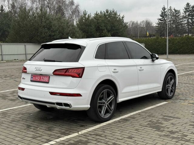 Белый Ауди Ку 5, объемом двигателя 3 л и пробегом 84 тыс. км за 32999 $, фото 9 на Automoto.ua