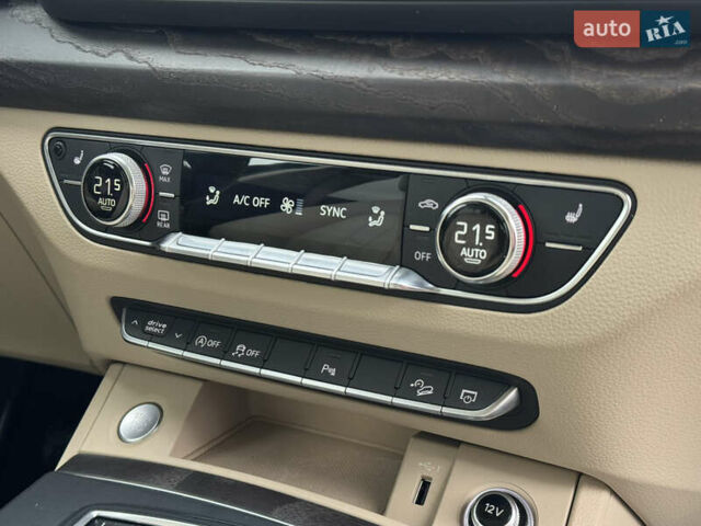 Білий Ауді Ку 5, об'ємом двигуна 1.98 л та пробігом 159 тис. км за 24699 $, фото 53 на Automoto.ua