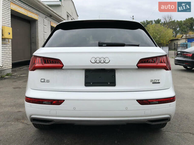 Белый Ауди Ку 5, объемом двигателя 2 л и пробегом 155 тыс. км за 17980 $, фото 18 на Automoto.ua