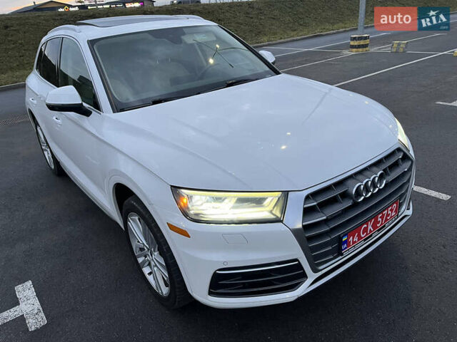 Білий Ауді Ку 5, об'ємом двигуна 1.98 л та пробігом 111 тис. км за 25600 $, фото 4 на Automoto.ua