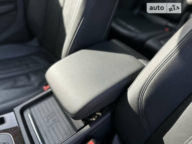 Белый Ауди Ку 5, объемом двигателя 2 л и пробегом 41 тыс. км за 24900 $, фото 35 на Automoto.ua