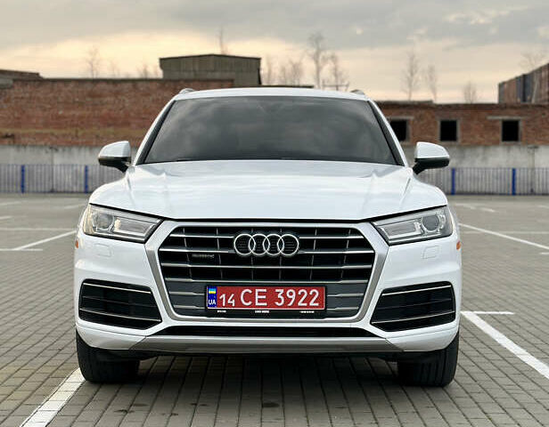 Белый Ауди Ку 5, объемом двигателя 2 л и пробегом 162 тыс. км за 20900 $, фото 28 на Automoto.ua