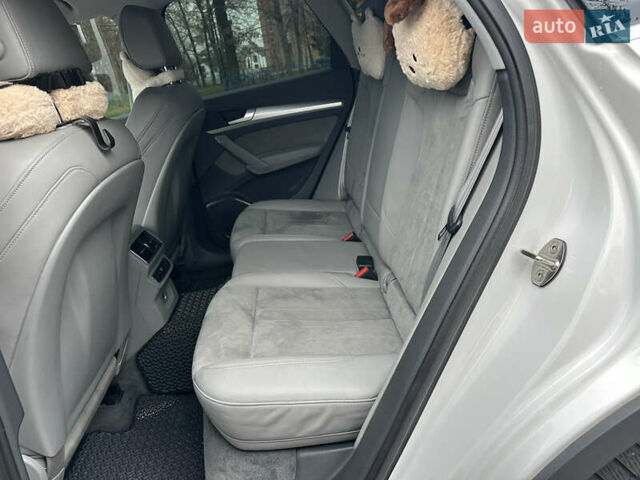 Белый Ауди Ку 5, объемом двигателя 1.98 л и пробегом 206 тыс. км за 25900 $, фото 40 на Automoto.ua