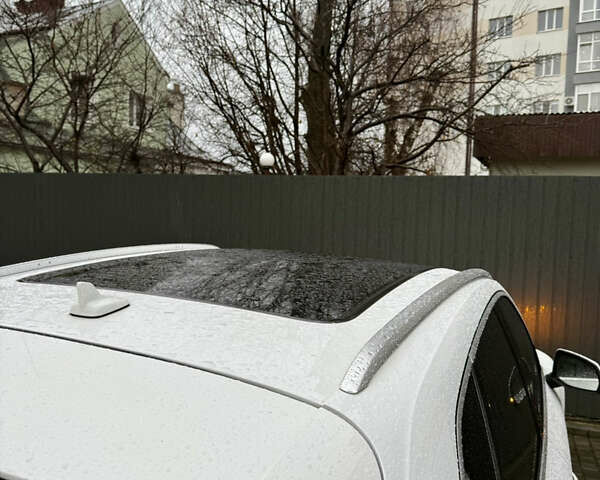 Білий Ауді Ку 5, об'ємом двигуна 1.98 л та пробігом 229 тис. км за 22400 $, фото 39 на Automoto.ua