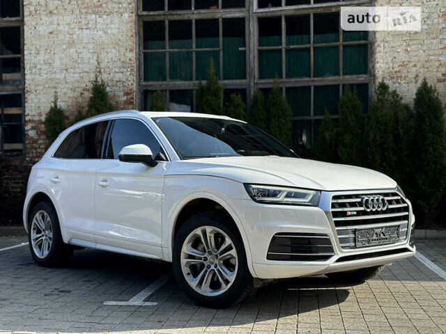 Белый Ауди Ку 5, объемом двигателя 2 л и пробегом 41 тыс. км за 24900 $, фото 6 на Automoto.ua