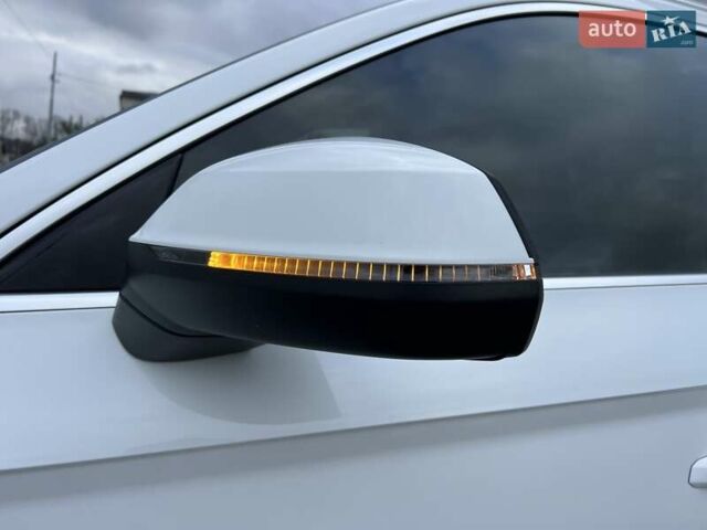 Белый Ауди Ку 5, объемом двигателя 2 л и пробегом 135 тыс. км за 26950 $, фото 61 на Automoto.ua