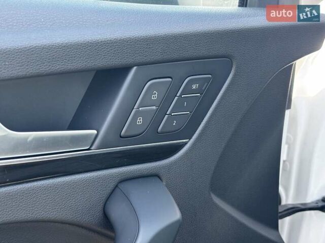 Білий Ауді Ку 5, об'ємом двигуна 1.98 л та пробігом 107 тис. км за 23500 $, фото 10 на Automoto.ua