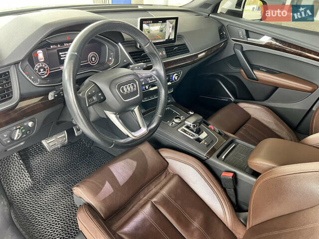 Белый Ауди Ку 5, объемом двигателя 1.98 л и пробегом 139 тыс. км за 27499 $, фото 9 на Automoto.ua