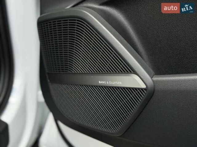 Білий Ауді Ку 5, об'ємом двигуна 1.98 л та пробігом 124 тис. км за 29000 $, фото 62 на Automoto.ua