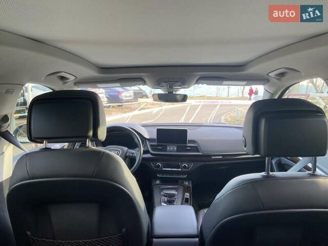 Белый Ауди Ку 5, объемом двигателя 1.98 л и пробегом 145 тыс. км за 29300 $, фото 18 на Automoto.ua