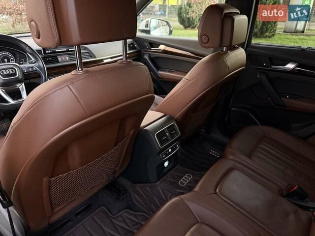 Белый Ауди Ку 5, объемом двигателя 1.98 л и пробегом 108 тыс. км за 26700 $, фото 30 на Automoto.ua