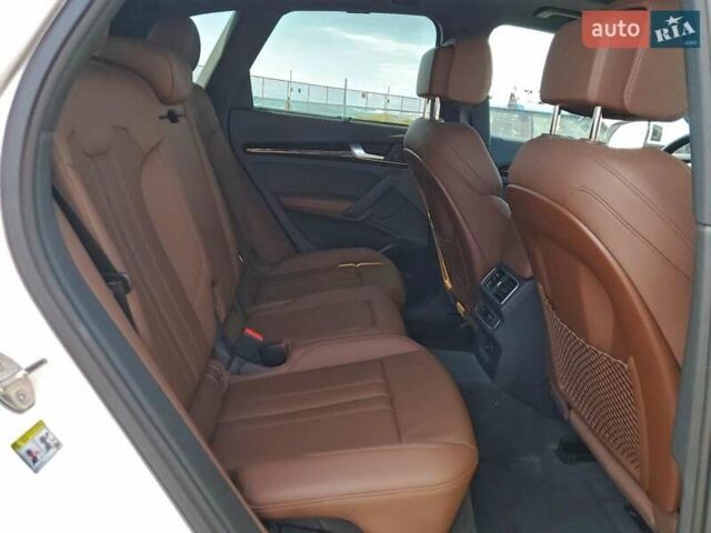 Белый Ауди Ку 5, объемом двигателя 1.98 л и пробегом 23 тыс. км за 9000 $, фото 10 на Automoto.ua