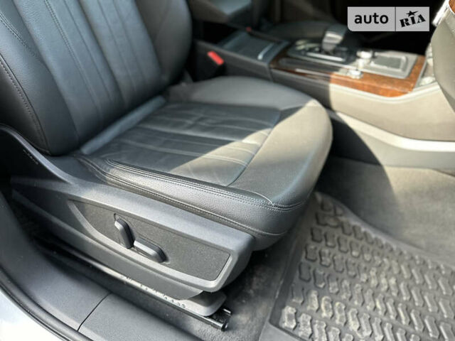 Белый Ауди Ку 5, объемом двигателя 2 л и пробегом 41 тыс. км за 24900 $, фото 71 на Automoto.ua