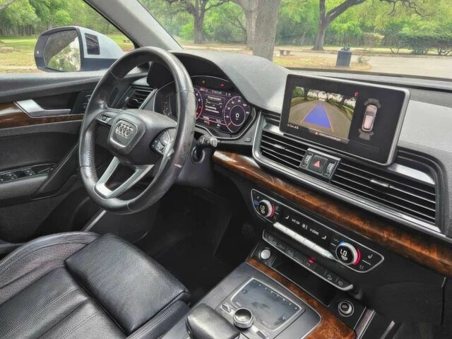 Белый Ауди Ку 5, объемом двигателя 2 л и пробегом 80 тыс. км за 17000 $, фото 12 на Automoto.ua