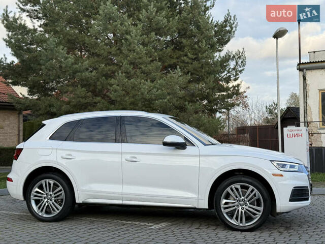 Белый Ауди Ку 5, объемом двигателя 1.98 л и пробегом 102 тыс. км за 25900 $, фото 2 на Automoto.ua