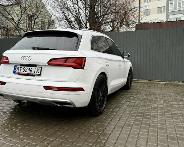 Білий Ауді Ку 5, об'ємом двигуна 1.98 л та пробігом 229 тис. км за 22400 $, фото 41 на Automoto.ua