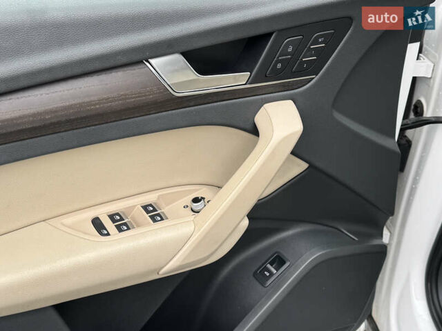 Білий Ауді Ку 5, об'ємом двигуна 1.98 л та пробігом 159 тис. км за 24699 $, фото 45 на Automoto.ua