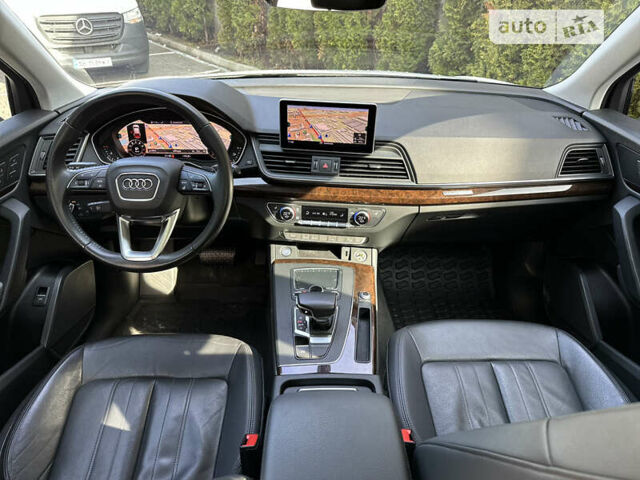 Белый Ауди Ку 5, объемом двигателя 2 л и пробегом 41 тыс. км за 24900 $, фото 63 на Automoto.ua