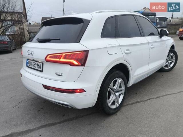 Белый Ауди Ку 5, объемом двигателя 1.98 л и пробегом 170 тыс. км за 20700 $, фото 2 на Automoto.ua