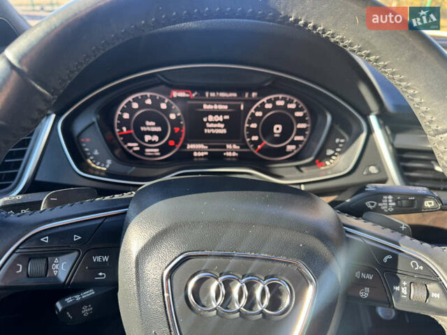 Белый Ауди Ку 5, объемом двигателя 2 л и пробегом 249 тыс. км за 21500 $, фото 24 на Automoto.ua