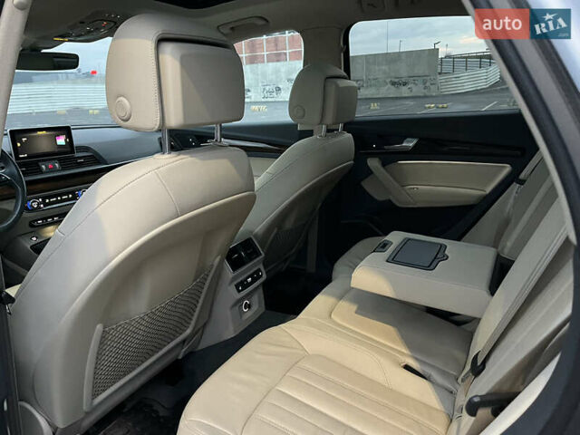 Білий Ауді Ку 5, об'ємом двигуна 1.98 л та пробігом 111 тис. км за 25600 $, фото 17 на Automoto.ua