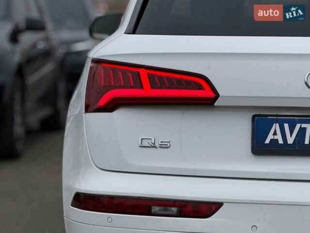 Белый Ауди Ку 5, объемом двигателя 1.98 л и пробегом 158 тыс. км за 25500 $, фото 23 на Automoto.ua