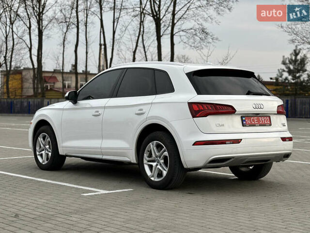 Белый Ауди Ку 5, объемом двигателя 2 л и пробегом 162 тыс. км за 20900 $, фото 17 на Automoto.ua