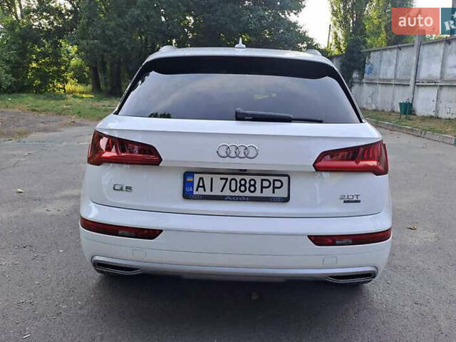 Білий Ауді Ку 5, об'ємом двигуна 1.98 л та пробігом 90 тис. км за 21100 $, фото 5 на Automoto.ua
