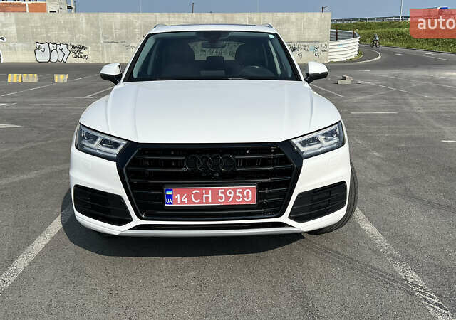 Белый Ауди Ку 5, объемом двигателя 2 л и пробегом 157 тыс. км за 23500 $, фото 2 на Automoto.ua