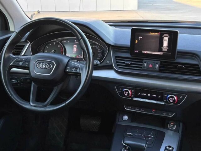 Белый Ауди Ку 5, объемом двигателя 0 л и пробегом 94 тыс. км за 17999 $, фото 2 на Automoto.ua