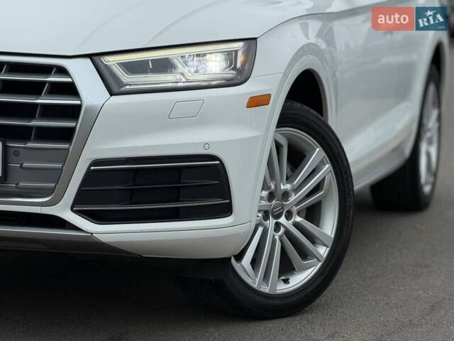 Белый Ауди Ку 5, объемом двигателя 1.98 л и пробегом 158 тыс. км за 25500 $, фото 2 на Automoto.ua