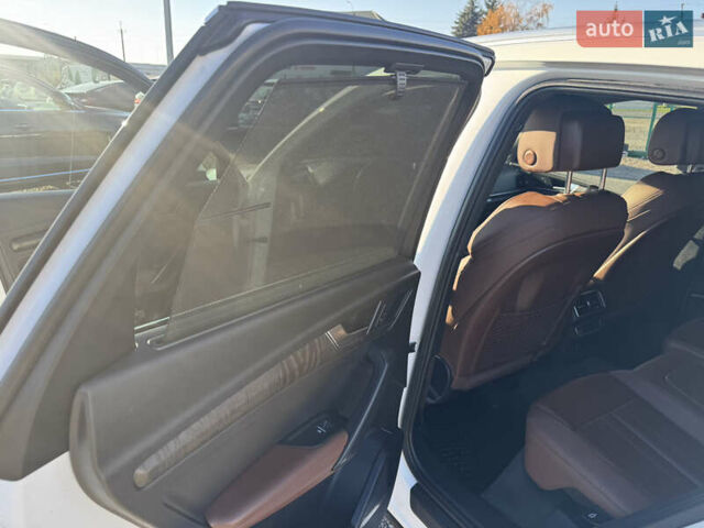 Белый Ауди Ку 5, объемом двигателя 2 л и пробегом 249 тыс. км за 21500 $, фото 49 на Automoto.ua