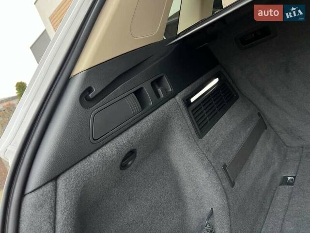 Белый Ауди Ку 5, объемом двигателя 2 л и пробегом 135 тыс. км за 26950 $, фото 173 на Automoto.ua