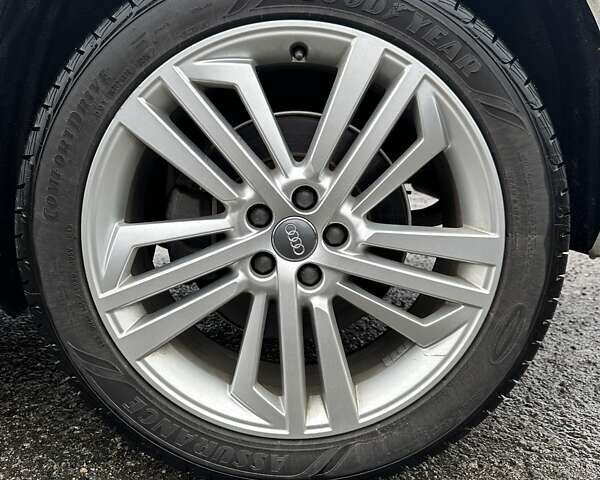 Білий Ауді Ку 5, об'ємом двигуна 2 л та пробігом 206 тис. км за 23600 $, фото 8 на Automoto.ua