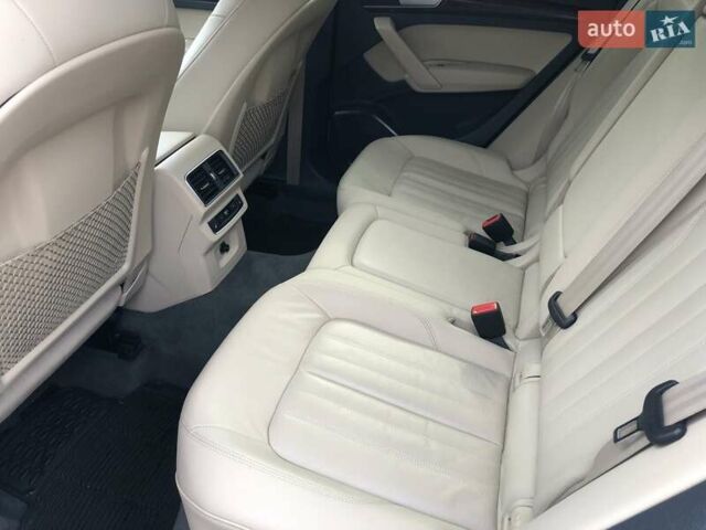 Білий Ауді Ку 5, об'ємом двигуна 1.98 л та пробігом 190 тис. км за 24500 $, фото 8 на Automoto.ua
