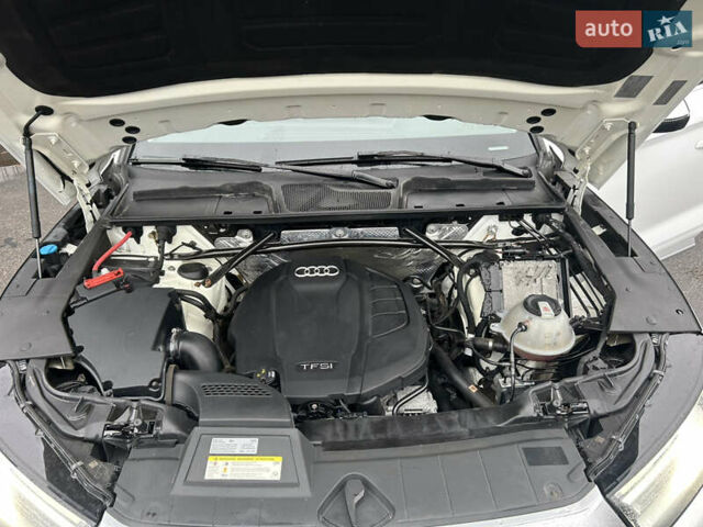 Белый Ауди Ку 5, объемом двигателя 1.98 л и пробегом 145 тыс. км за 23888 $, фото 29 на Automoto.ua