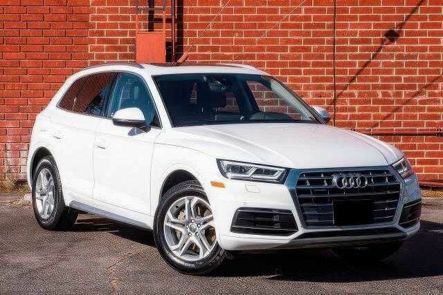 Білий Ауді Ку 5, об'ємом двигуна 2 л та пробігом 98 тис. км за 8000 $, фото 2 на Automoto.ua