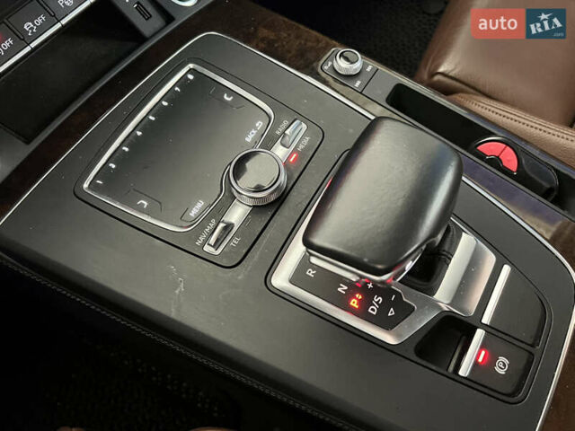 Белый Ауди Ку 5, объемом двигателя 1.98 л и пробегом 139 тыс. км за 27499 $, фото 18 на Automoto.ua