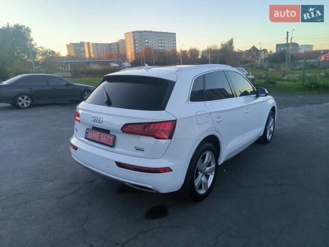 Белый Ауди Ку 5, объемом двигателя 1.98 л и пробегом 211 тыс. км за 18700 $, фото 8 на Automoto.ua