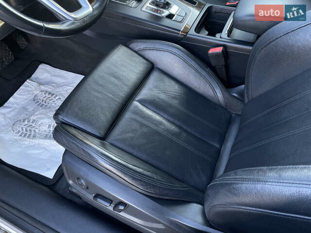 Белый Ауди Ку 5, объемом двигателя 1.98 л и пробегом 193 тыс. км за 25000 $, фото 16 на Automoto.ua