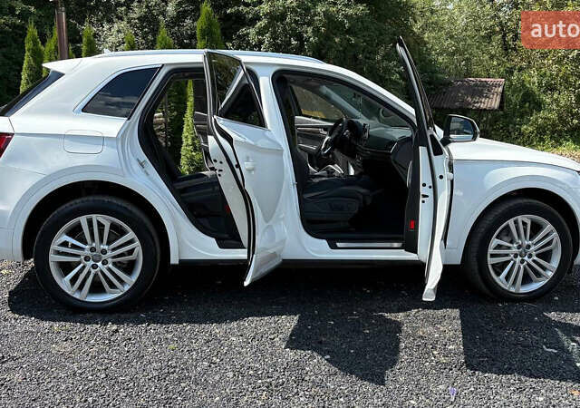 Белый Ауди Ку 5, объемом двигателя 1.98 л и пробегом 128 тыс. км за 27999 $, фото 37 на Automoto.ua