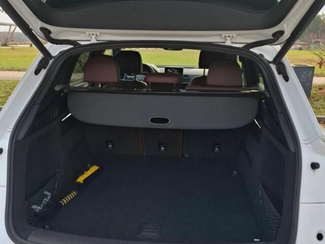 Белый Ауди Ку 5, объемом двигателя 0 л и пробегом 73 тыс. км за 14700 $, фото 8 на Automoto.ua