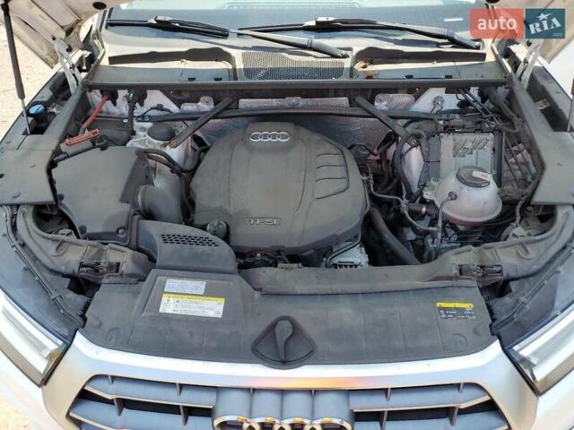 Білий Ауді Ку 5, об'ємом двигуна 1.98 л та пробігом 148 тис. км за 7700 $, фото 6 на Automoto.ua