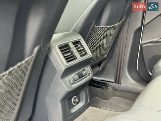 Белый Ауди Ку 5, объемом двигателя 2 л и пробегом 100 тыс. км за 27900 $, фото 14 на Automoto.ua