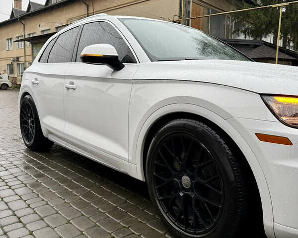 Білий Ауді Ку 5, об'ємом двигуна 1.98 л та пробігом 229 тис. км за 22400 $, фото 32 на Automoto.ua