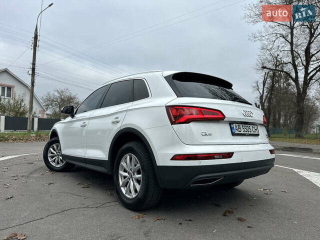 Белый Ауди Ку 5, объемом двигателя 1.98 л и пробегом 206 тыс. км за 25900 $, фото 11 на Automoto.ua