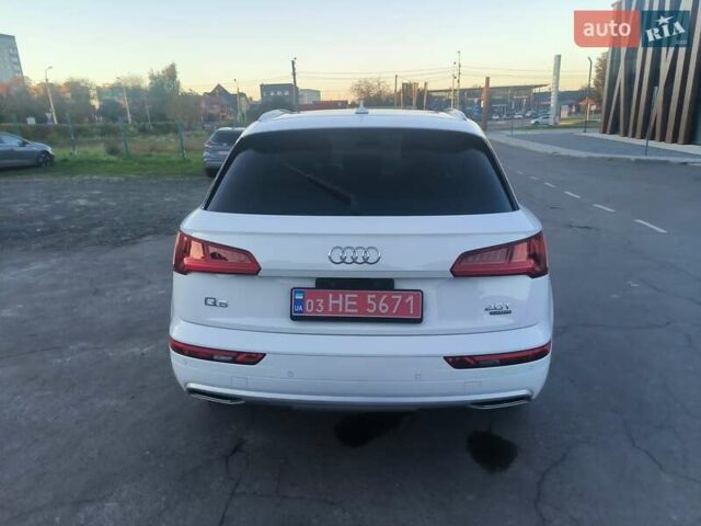 Белый Ауди Ку 5, объемом двигателя 1.98 л и пробегом 211 тыс. км за 18700 $, фото 9 на Automoto.ua