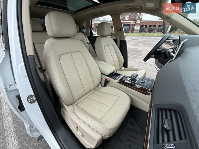 Білий Ауді Ку 5, об'ємом двигуна 1.98 л та пробігом 60 тис. км за 31500 $, фото 79 на Automoto.ua