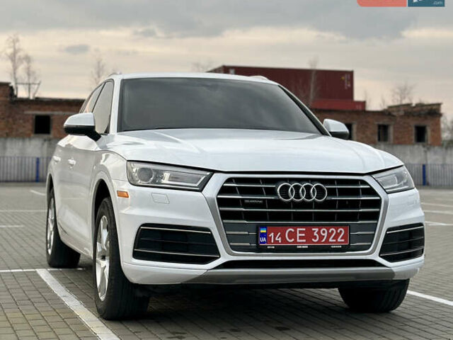 Белый Ауди Ку 5, объемом двигателя 2 л и пробегом 162 тыс. км за 20900 $, фото 2 на Automoto.ua